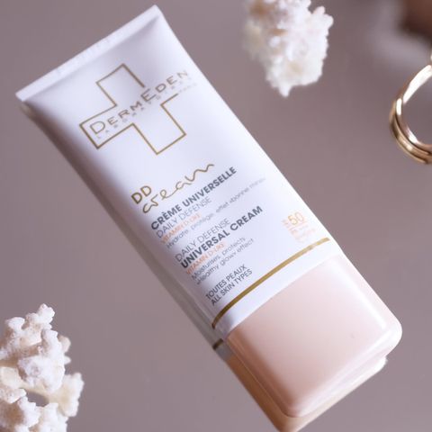 Kem Chống Nắng DermEden DD Cream Universal SPF50+ - Bảo Vệ Da Trước Tia UV, Giúp Da Tươi Trẻ, Dễ Dàng Thẩm Thấu, Phù Hợp Mọi Loại Da