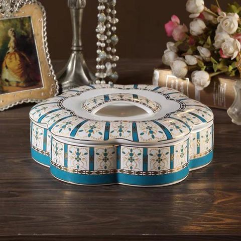 Khay Đựng Bánh Mứt Kẹo 7 Ngăn Bằng Sứ Cao Cấp - Thiết Kế Độc Đáo, Bảo Quản Thực Phẩm An Toàn, Quà Tặng Ý Nghĩa Dịp Lễ Tết