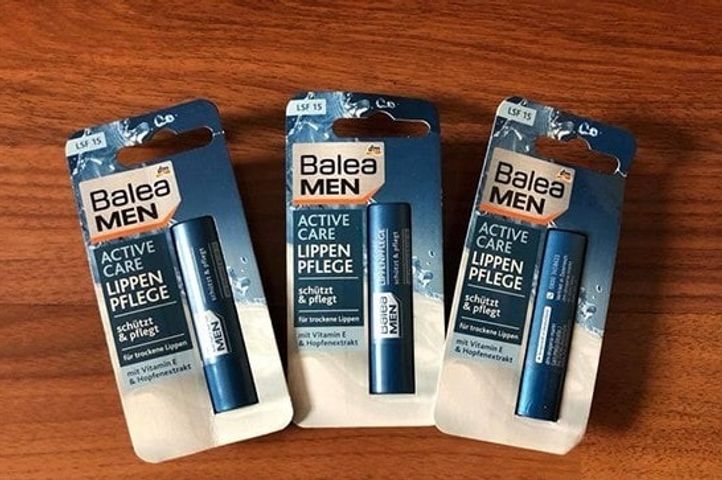 Son Dưỡng Chống Nắng Môi Balea Men SPF15 - Dưỡng Ẩm, Ngăn Khô Nứt, Vitamin E Cho Nam