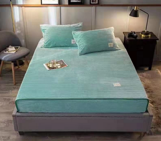 Thảm Nỉ Nhung Bọc Đệm Nhiều Màu - Đa Năng Thay Ga Giường, Lót Sàn, Kèm 2 Vỏ Gối Ngẫu Nhiên, Êm Áp Mùa Đông