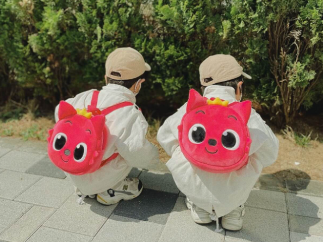 Balo Pinkfong Hàn Quốc Cho Bé - Thiết Kế Dễ Thương, Chất Liệu Cao Cấp, Quai Đeo Điều Chỉnh - Quà Tặng Tuyệt Vời Cho Trẻ Em
