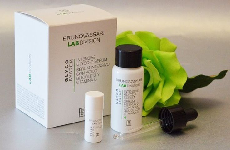 Serum Bruno Vassari Glyco C Hỗ Trợ Sáng Da - Đẩy Lùi Dấu Hiệu Lão Hóa, Tái Tạo Da, Chứa Axit Glycolic và Vitamin C, 30ml