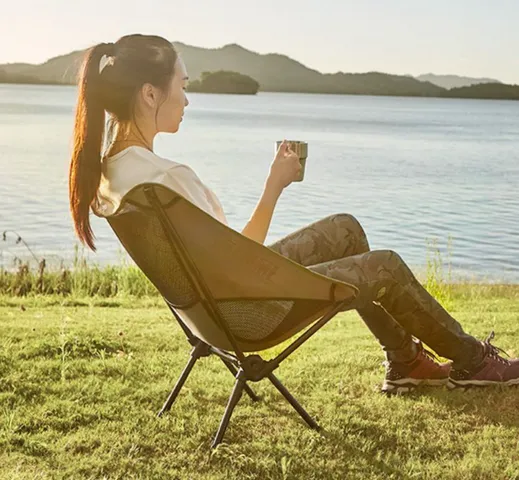 Ghế Gấp Dã Ngoại Đa Năng Hợp Kim Nhôm Có Tựa Lưng êm ái - Tiện Lợi Cho Cắm Trại, Du Lịch, Picnic Với Túi Đựng Kèm Theo