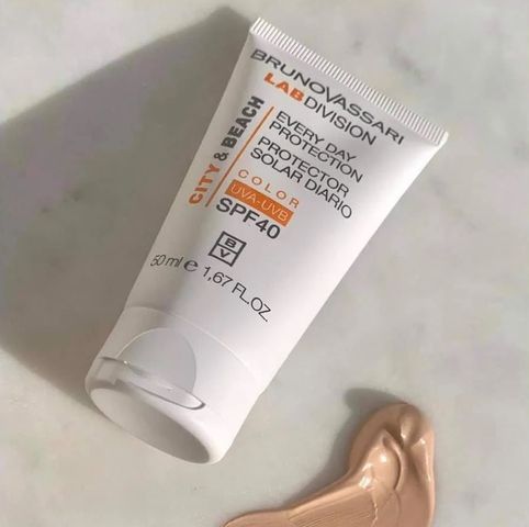 Kem Chống Nắng Bruno Vassari City&Beach SPF40 - Bảo Vệ Da Hàng Ngày, Giữ Ẩm, Ngừa Lão Hóa, Chất Lỏng Nhẹ Thẩm Thấu Tốt