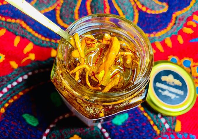 Set quà tặng mật ong đông trùng hạ thảo Saffron cao cấp - Món quà sức khỏe tuyệt vời cho người thân, chất lượng cao và tốt cho làn da