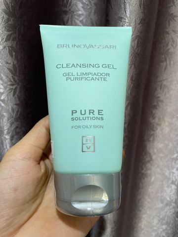 Sữa Rửa Mặt Bruno Vassari Pure Solutions 150ml - Gel Làm Sạch Chuyên Biệt Cho Da Dầu Mụn, Giúp Se Khít Lỗ Chân Lông