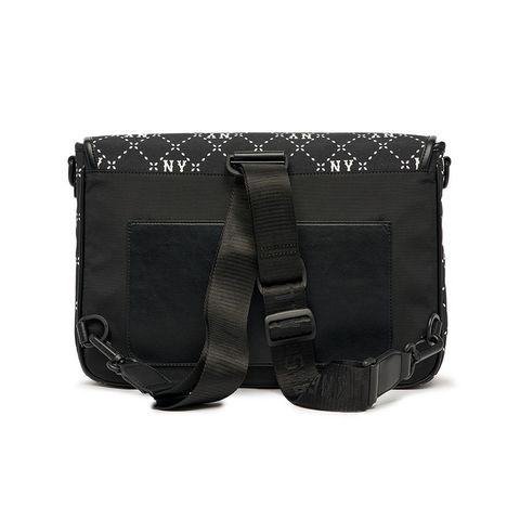 Túi Xách Trẻ Em MLB Diamond Monogram Jacquard NY Yankees - Túi Đeo Chéo Khung Chắc Chắn, Thiết Kế Thời Trang Đen