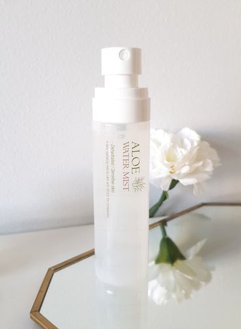 Xịt Khoáng Lô Hội The Skin House Aloe Water Mist 80ml - Dưỡng Ẩm, Làm Dịu Da, Kiểm Soát Dầu Nhờn Sau Trang Điểm