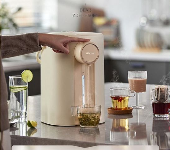 Bình Thủy Điện Bear ZDH-H50E1 5L Giữ Nhiệt Khử Clo - Ấm Siêu Tốc Thiết Kế Pastel Đẹp Mắt Cho Gia Đình