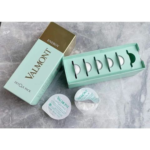 Mặt Nạ Thải Độc Da Valmont Deto2x Pack - Cung Cấp Oxy, Làm Sáng Da, Giúp Da Rạng Rỡ Tươi Mới Chỉ Sau Vài Phút