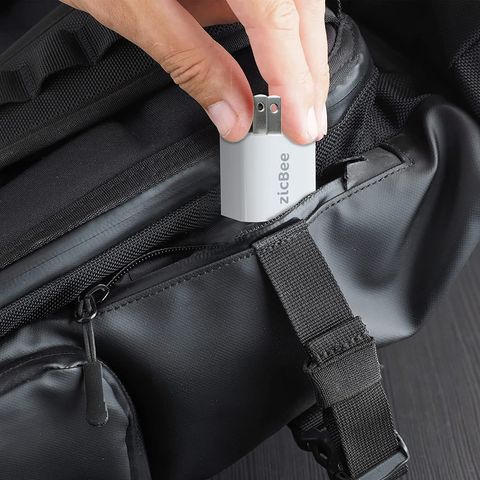 Củ sạc nhanh ZicBee MGA015 20W PD QC USB-C cho iPhone & Android - Thiết kế mini, sạc tốc độ cao gấp 3 lần bộ sạc 5W