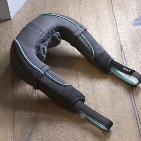 Đai Massage Cổ Vai Gáy Shiatsu HoMedics NMS-255-EU - Thiết Bị Massage Có Nhiệt Hồng Ngoại, Giảm Căng Thẳng Cơ Bắp, Bảo Hành 2 Năm