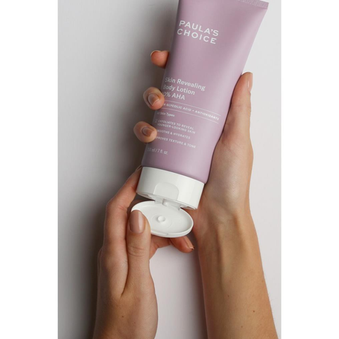 Kem Dưỡng Thể Sáng Da Paula's Choice Skin Revealing Body Lotion 10% AHA - Giúp Làm Sáng Da, Mịn Màng, Cải Thiện Tông Màu Da 210ml