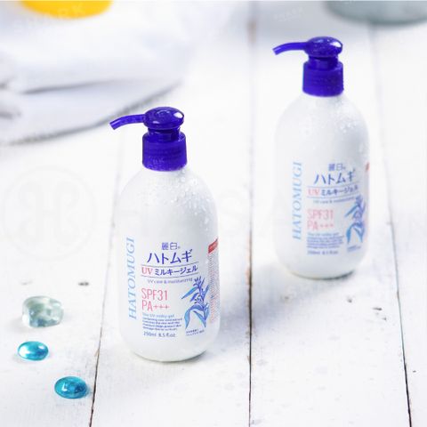 Sữa Dưỡng Thể Hatomugi Nhật Bản - Chống Nắng SPF31 PA+++ Giúp Dưỡng Ẩm và Trắng Da 250ml