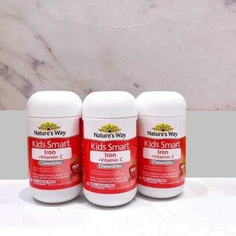 Kẹo bổ sung sắt và Vitamin C Nature's Way Kids Smart cho bé - Hương vị dâu thơm ngon, không gây táo bón, tăng cường hấp thụ dinh dưỡng 50 viên