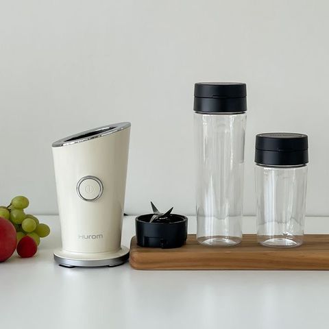 Máy Xay Sinh Tố Mini Hurom BL-C01FRD - Công Suất 250W, Thiết Kế Nhỏ Gọn Tiết Kiệm Không Gian, Kèm 2 Cốc 350ml và 600ml