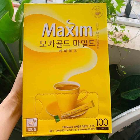 Cà Phê Hòa Tan Maxim Mocha Gold - Hương Vị Đậm Đà, Ngọt Dịu, Tiện Lợi Cho Gia Đình & Văn Phòng - Hộp 100 Gói X 12g
