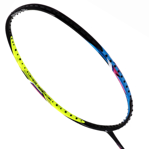 Vợt cầu lông Apacs Accurate 77 - Dụng cụ thể thao công thủ toàn diện, khung nhẹ, thiết kế màu xanh vàng nổi bật, phù hợp cho mọi trình độ.