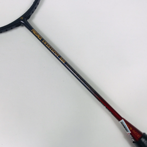 Vợt cầu lông Proace Sweetspot 800 - Trọng lượng nhẹ, dễ sử dụng, phù hợp người mới, kiểm soát tốc độ và hướng cầu tốt cho chơi công thủ.