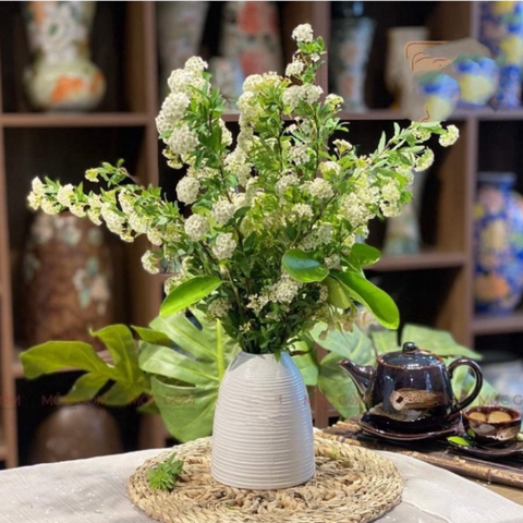 Bình Hoa Gốm Sứ Thủ Công Bát Tràng Dáng Chuông - Trang Trí Nhà Ở Tinh Tế, Độc Đáo, Phong Cách Hiện Đại