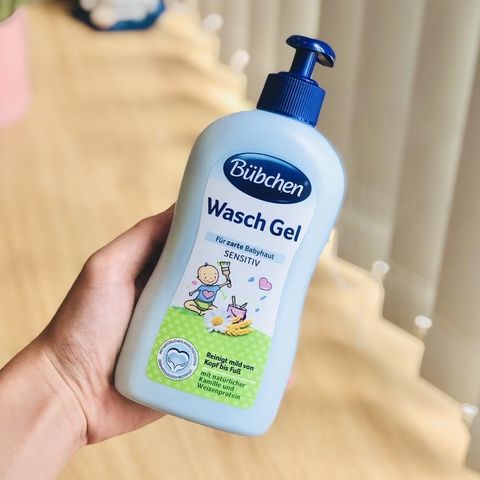 Sữa Tắm Gội Cho Sơ Sinh Bubchen Wasch Gel 400ml - An Toàn, Dịu Nhẹ, Chiết Xuất Tự Nhiên, Không Gây Kích Ứng Da trẻ
