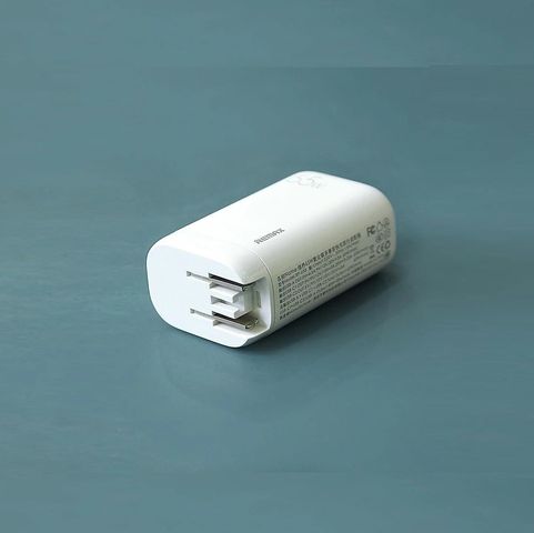 Củ Sạc Nhanh 3 Cổng Remax RP-U55 65W - Sạc Cùng Lúc 3 Thiết Bị, Hỗ Trợ USB-C và USB-A, Phù Hợp Điện Thoại và Laptop
