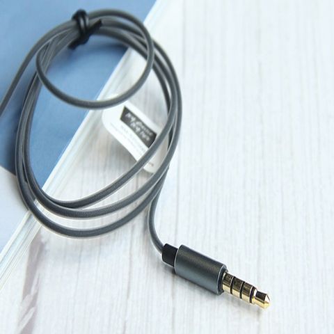 Tai Nghe Có Dây Remax RM-620 - Âm Bass Sâu, In-Ear Chống Ồn, Kiểu Dáng Hiện Đại, Jack Cắm 3.5mm - Phụ Kiện Âm Nhạc Chất Lượng