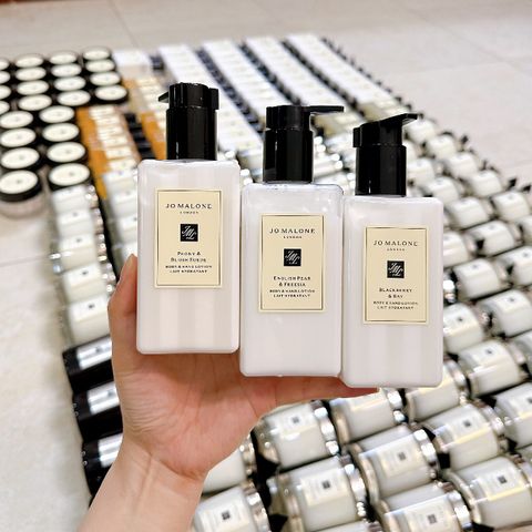 Sữa Dưỡng Thể Nước Hoa Jo Malone Body & Hand Lotion 250ml - Cấp ẩm, Mùi Hương Tươi Mát Cho Làn Da Mềm Mịn