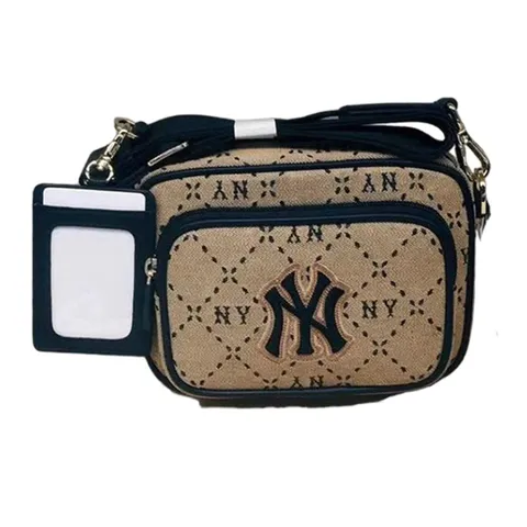 Túi MLB Monogram JQD New York Yankees 7ACRMD73N-50BGS màu be