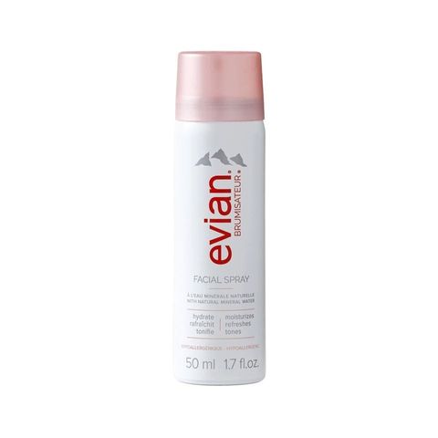 Xịt khoáng Evian Facial Spray hỗ trợ cấp ẩm và làm dịu da