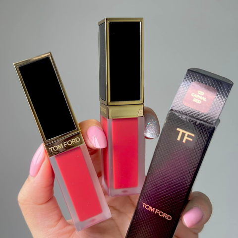 Son Kem Tom Ford TF Liquid Lip Luxe Matte 129 Carnal Red - Màu Đỏ Tươi Đẹp, Chất Son Mịn, Bền Màu 6-8 Giờ, Đặc Biệt Dành Cho Phái Đẹp