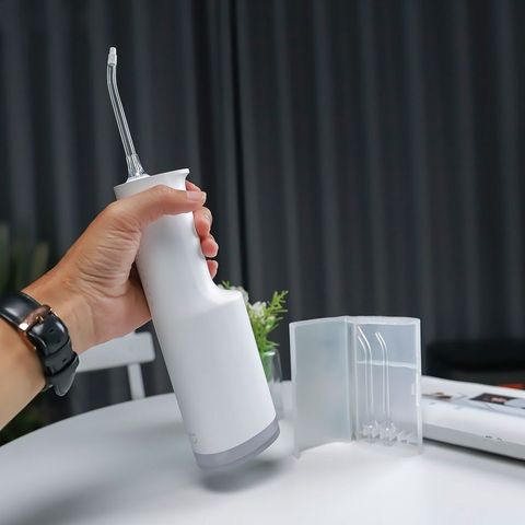 Máy Tăm Nước Xiaomi Mijia F300 MEO703 - 3 Đầu Vòi, 4 Chế Độ, Áp Suất 2000 Lần/ Phút, Sạch Mảnh Bám Răng Tối Ưu