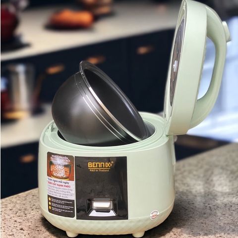 Nồi cơm điện Bennix BN-012HC 1.2L - Công suất 500W, Giữ ấm, Thiết kế xanh mint, Thích hợp cho gia đình 3-4 người