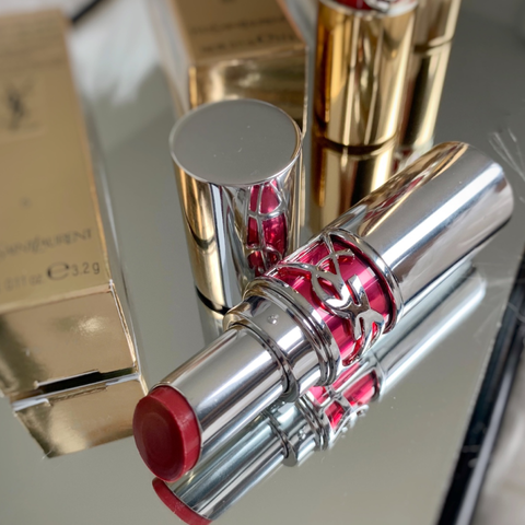 Son YSL Rouge Volupte Shine Candy Glaze 10 Red Crush - Son Dưỡng Môi Màu Đỏ Thuần Bóng Mịn, Cấp Ẩm Cho Môi Nâng Tông Da