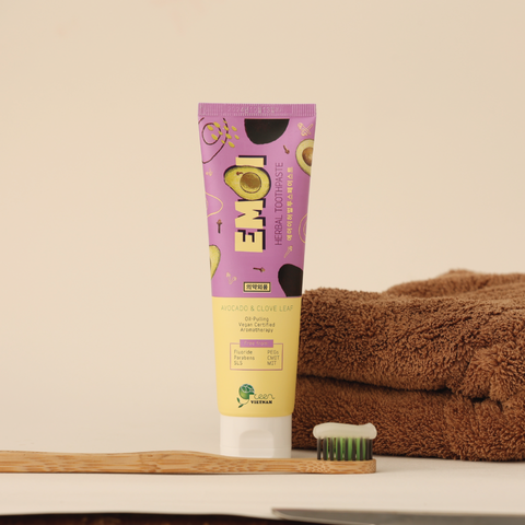 Kem đánh răng Emoi Herbal Toothpaste 100g - Dầu hạt bơ & Tinh dầu tự nhiên, Hỗ trợ làm sạch răng & Thơm miệng tự nhiên
