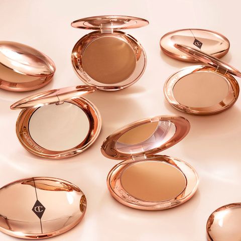 Phấn Phủ Dạng Nén Charlotte Tilbury Airbrush Flawless - Che Khuyết Điểm Tự Nhiên, Độ Bám Nhanh, Siêu Nhẹ Cho Làn Da Rạng Rỡ 722896