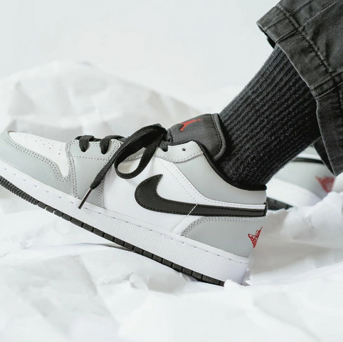 Đôi Air Jordan 35 PE mới nhất cùng Jayson Tatum được lấy cảm hứng từ những hình  xăm nghệ thuật của anh ấy - Authentic-Shoes