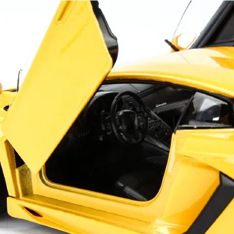 Mô Hình Xe Ô Tô Lamborghini Aventador LP700-4 1:24 Welly - Thiết Kế Kim Loại Chất Lượng Cao, Cửa Mở, Độc Đáo Dành Cho Người Sưu Tầm