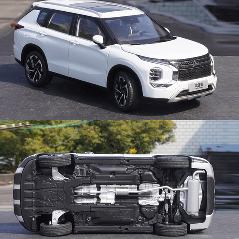 Mô Hình Xe Ô Tô Mitsubishi Outlander 2023 Tỉ Lệ 1:18 Dealer - Thiết Kế Kim Loại Chi Tiết, Quà Tặng và Sưu Tầm Tuyệt Vời