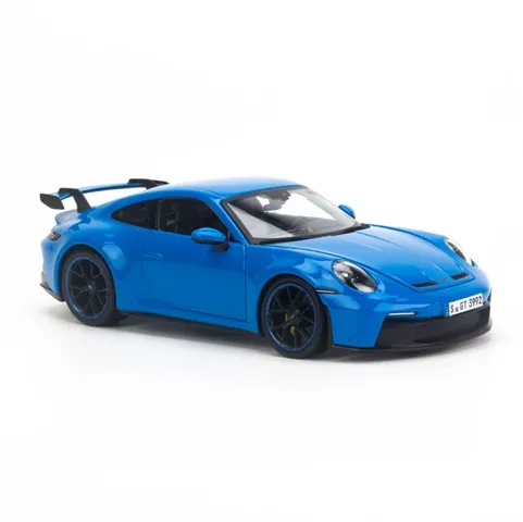 Mô hình xe ô tô Porsche 911 GT3 2022 tỉ lệ 1:18 Maisto - Mô phỏng chi tiết tuyệt đẹp, quà tặng lý tưởng cho người đam mê ô tô