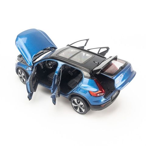 Mô Hình Xe Ô Tô Volvo XC40 Tỉ Lệ 1:18 - Trang Trí Nhà Cửa Đẹp, Chi Tiết Thực Tế, Quà Tặng Cho Người Đam Mê Xe Cộ