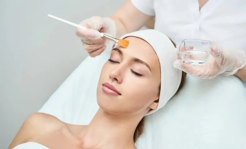 Tinh Chất Tẩy Tế Bào Chết Trẻ Hóa Da Purles G-Peel 40% - Giải Pháp Cho Da Nám, Tuổi Tác, Chai 100ml