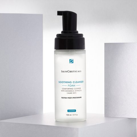 Bọt Rửa Mặt Dịu Nhẹ Skinceuticals Soothing Cleanser Foam 150ml - Sữa Rửa Mặt Cho Da Nhạy Cảm, Làm Sạch Và Dưỡng Ẩm Nhanh Chóng
