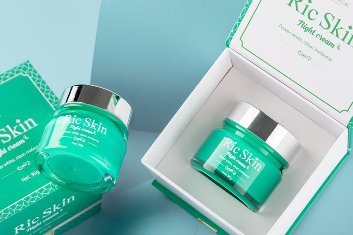 Kem dưỡng đêm mờ nám Ric Skin - Giúp xóa mờ tàn nhang, làm trắng da tự nhiên, phù hợp mọi loại da, chiết xuất thảo mộc 30g