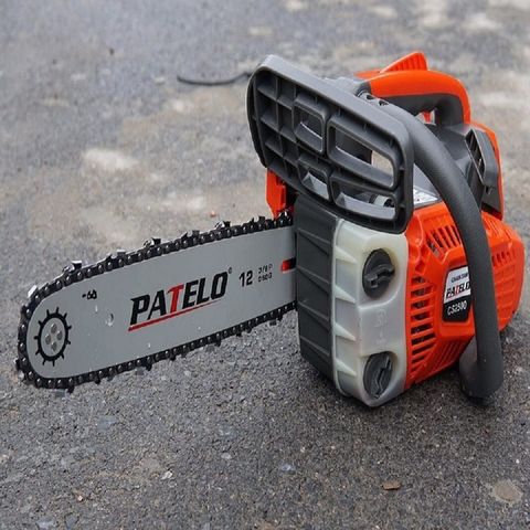 Máy Cưa Xích Patelo CS2500 2 Thì - Dễ Khởi Động, Tiết Kiệm Nhiên Liệu, Lý Tưởng Cho Đốn Cây Và Xẻ Gỗ