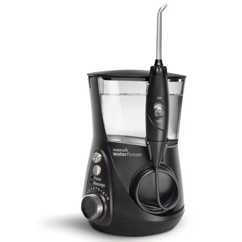 Máy tăm nước Waterpik Ultra Professional WP - Đầu tăm xoay 360 độ, 10 cấp áp lực, bộ 7 đầu tăm, dung tích 650ml, vệ sinh răng miệng hiệu quả