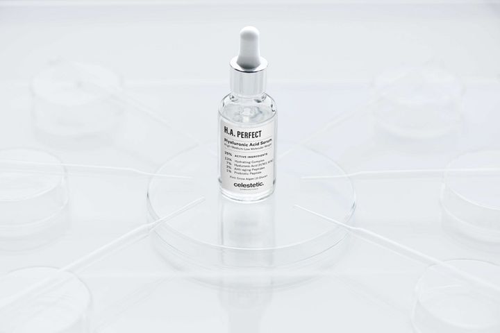 Serum cấp ẩm phục hồi chuyên sâu Celestetic H.A. Perfect 30ml - Chống lão hóa, làm sáng và cấp nước cho da sau xâm lấn
