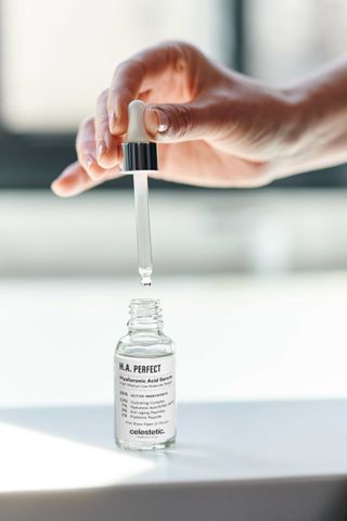 Serum cấp ẩm phục hồi chuyên sâu Celestetic H.A. Perfect 30ml - Chống lão hóa, làm sáng và cấp nước cho da sau xâm lấn