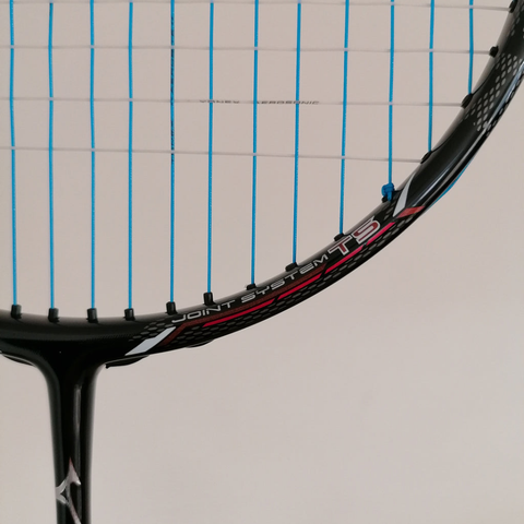 Vợt cầu lông Mizuno Fortius 11 Power - Thiết kế đen nhám, công nghệ truyền lực mạnh mẽ, phù hợp cho vận động viên chuyên nghiệp