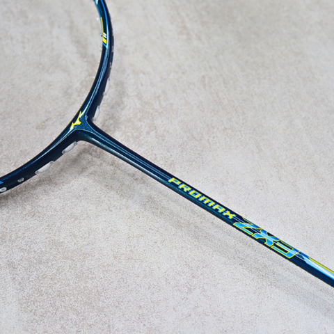 Vợt cầu lông Mizuno Promax ZX3 - Đánh cầu mạnh với công nghệ hiện đại, trọng lượng 4U, lý tưởng cho người chơi thiên công